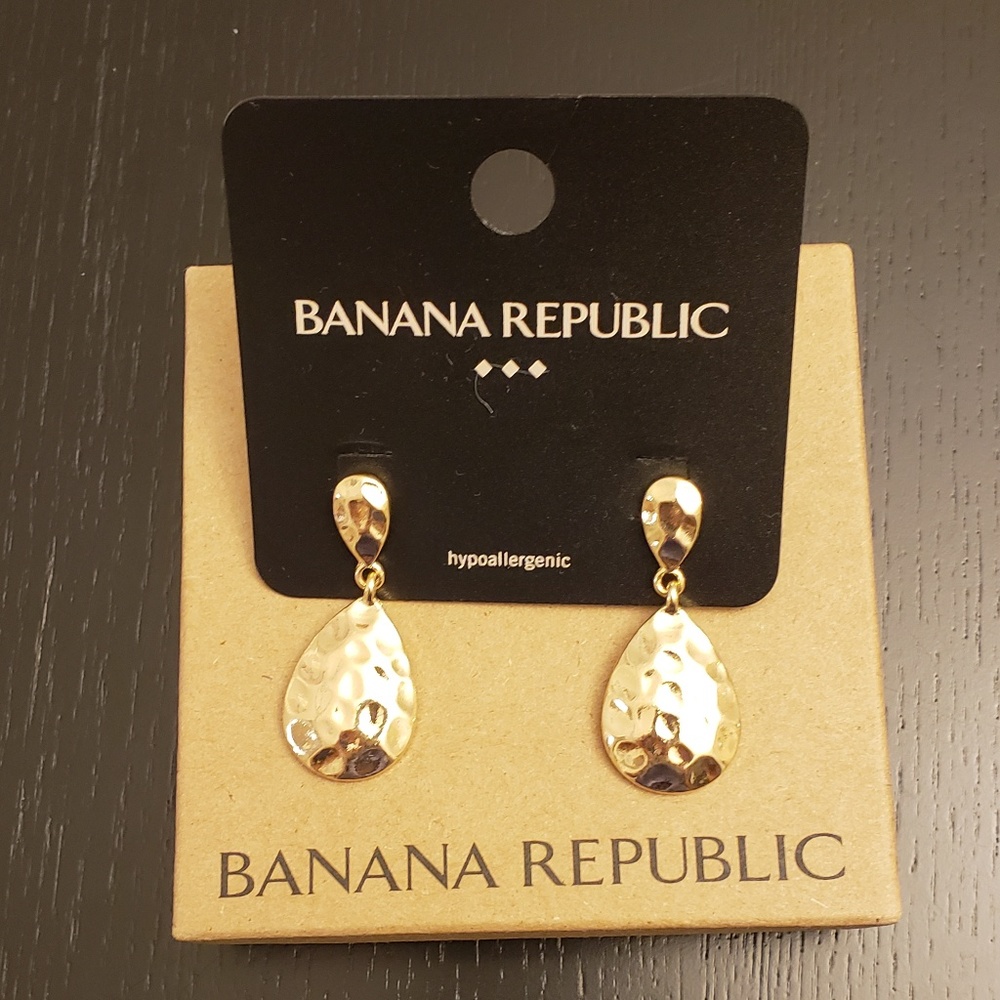 Banana Republic Hammered Teardrop Earrings